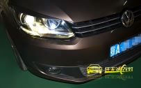 大众途安 车灯改装Q5小糸双光透镜、进口飞利浦D1S氙气灯泡、博世快启安定器