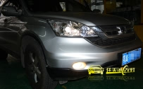 本田CRV 大灯改装国产Q5双光透镜、雪莱特氙气灯泡、光普超亮快启安定器