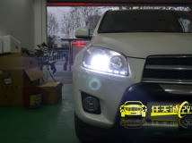 丰田RAV4 装韩国泪眼套装 带转向日行灯 天使眼