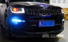 Jeep指南者车灯改装任天诚定制黄金版双光透镜、飞利浦XV D1S氙气灯泡、红色恶魔眼