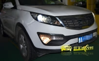 [河南改灯]起亚智跑 大灯改装Q5小糸双光透镜、进口飞利浦D1S全新灯泡、白色光导天使眼