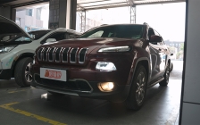 JEEP自由光车灯升级海拉单直射激光透镜