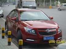 武汉科鲁兹加装仿奔驰专车专用日行灯,科鲁兹改装