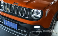 Jeep自由侠 车灯改装X型大灯总成、专用LED灯泡