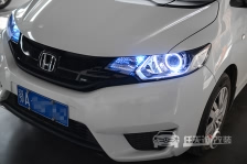 本田飞度 车灯改装升级欧标小糸Q5双光透镜、飞利浦D1S 4200K氙气灯泡、光导天使眼...